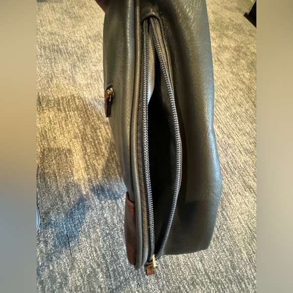 Womens Bulldog Cases Concealed Carry Purse Handbag Holster Compartment - Picture 5 of 16